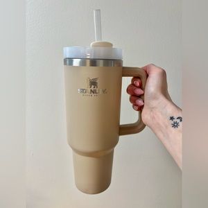 Limited Edition Beige 40oz Stanley Cup